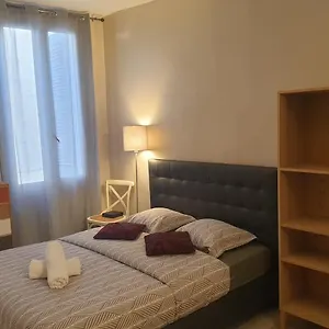 modern-studio-centre-ville-davignon-avignon.fr-provencehotel.com/